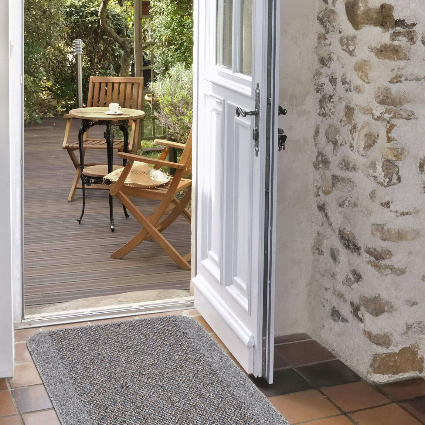 Washable Bordered Silver Grey Rug – 110G
