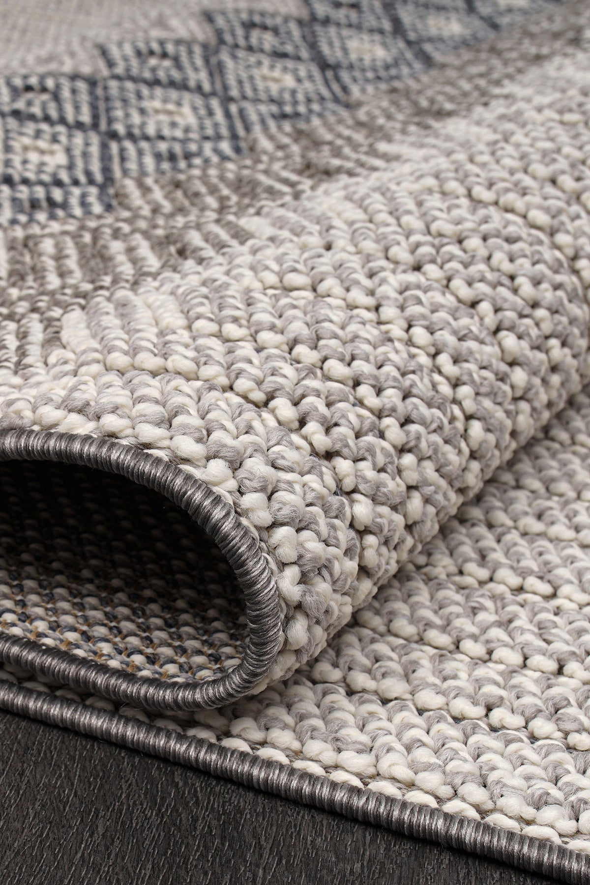 Beige Netline Home Natura 9965 washable area rug with soft polypropylene, ideal for bedrooms, living rooms, and entryways.